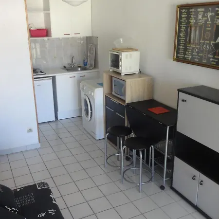 T2 Avec Climatisation Près De La à - Fr-1-472-173 * Sète